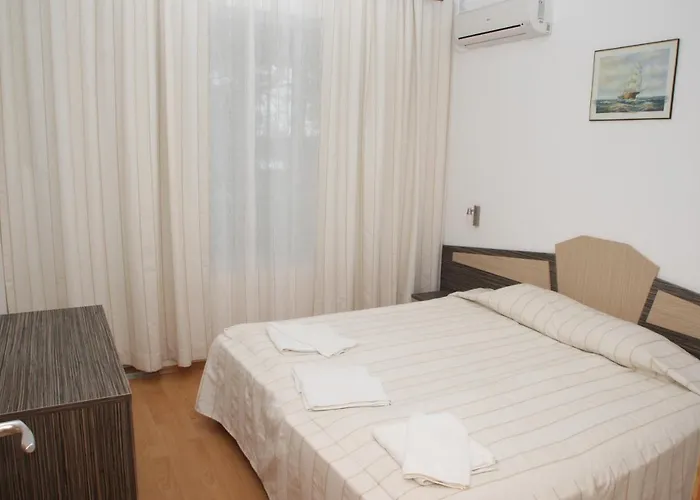 Coop - 2* Kiten (Burgas)