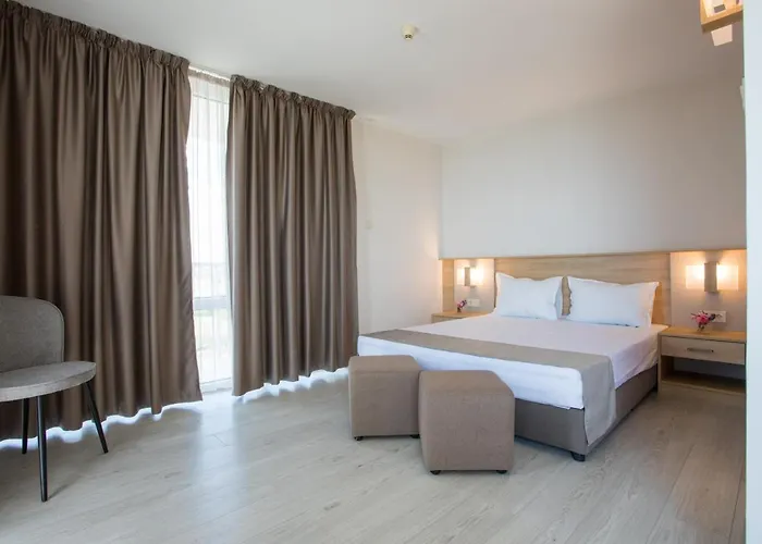 Coop - 호텔 키텐